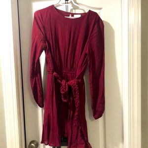 Crimson/wine crinkle fabric dress